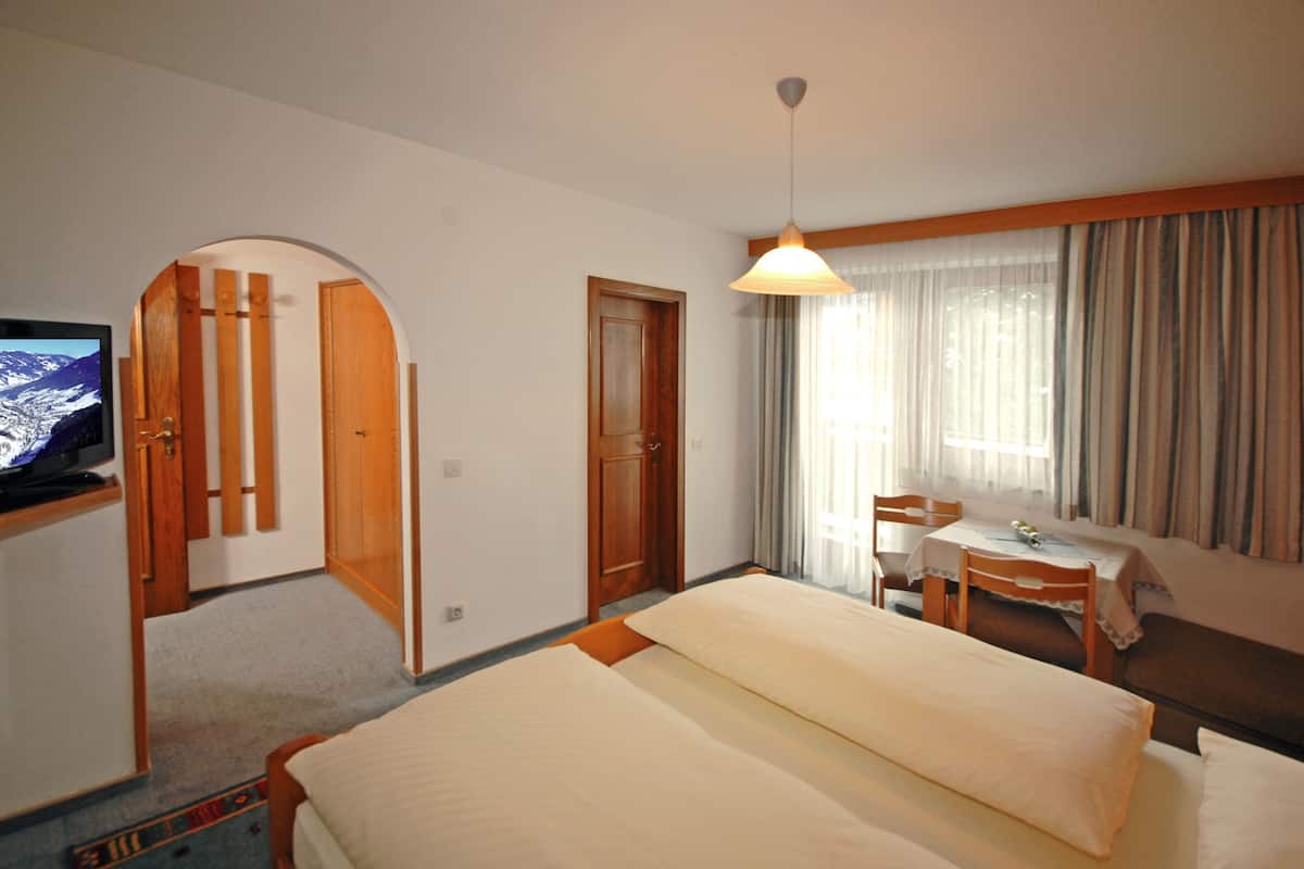 Double Room, Balcony