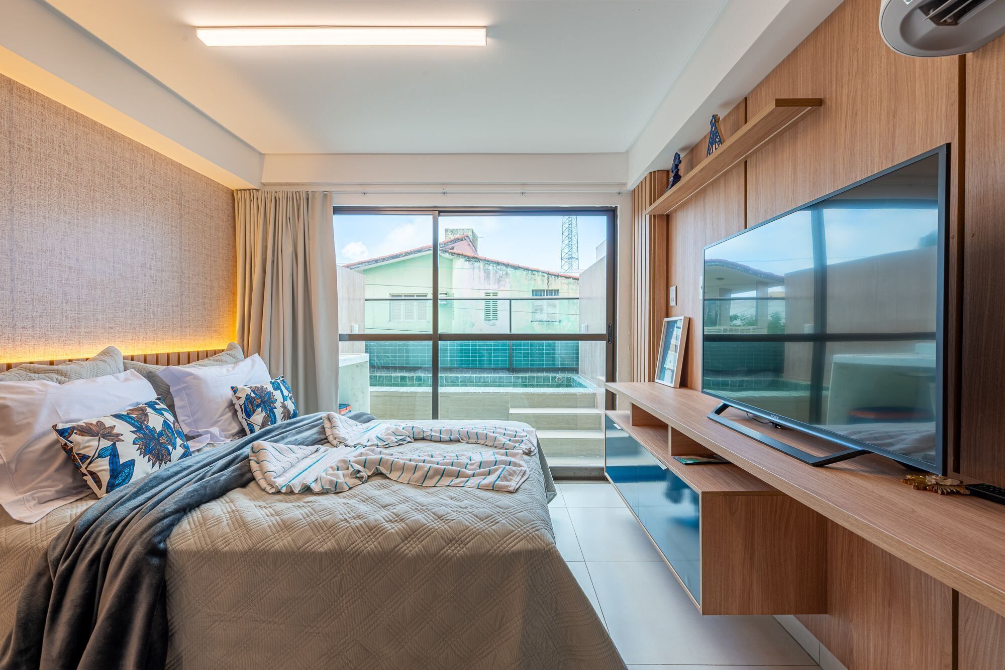 1 bedroom