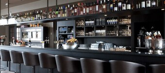 Charming Huizen Stay | Gooimeer Lake & Naarderbos Trails & Cultural Landmarks
