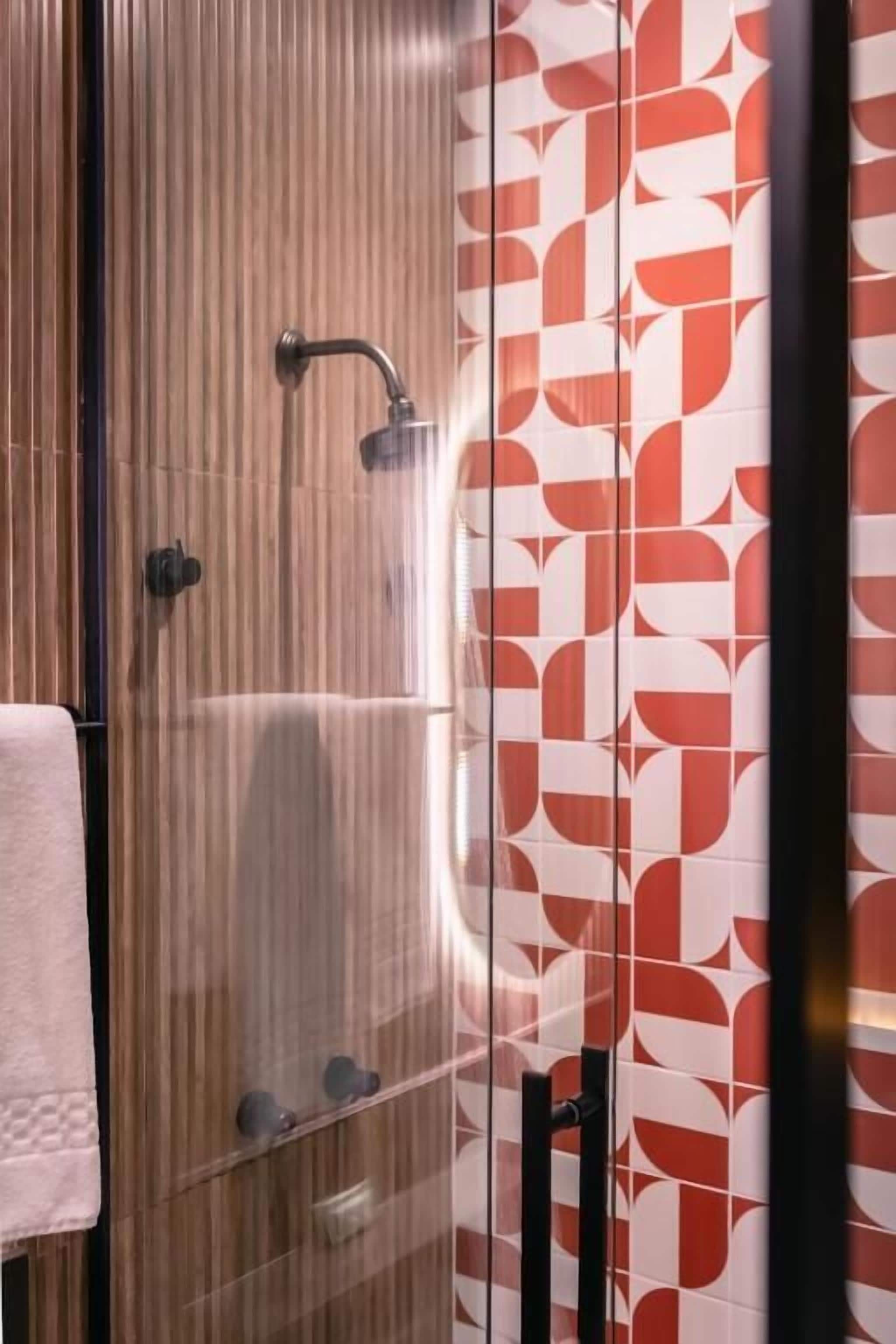 Quarto solteiro | Banheiro