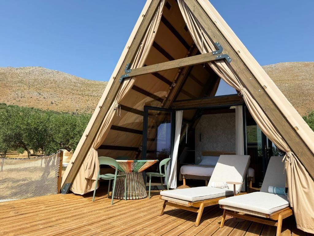 Tenda Deluxe, vista giardino | Parco della struttura