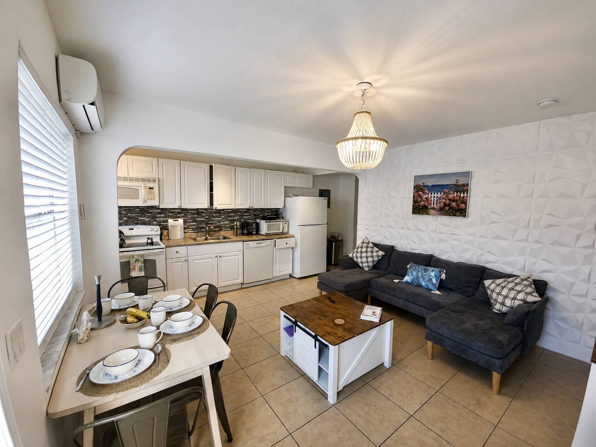 Casa, 2 habitaciones, con acceso para personas discapacitadas, patio | Comedor