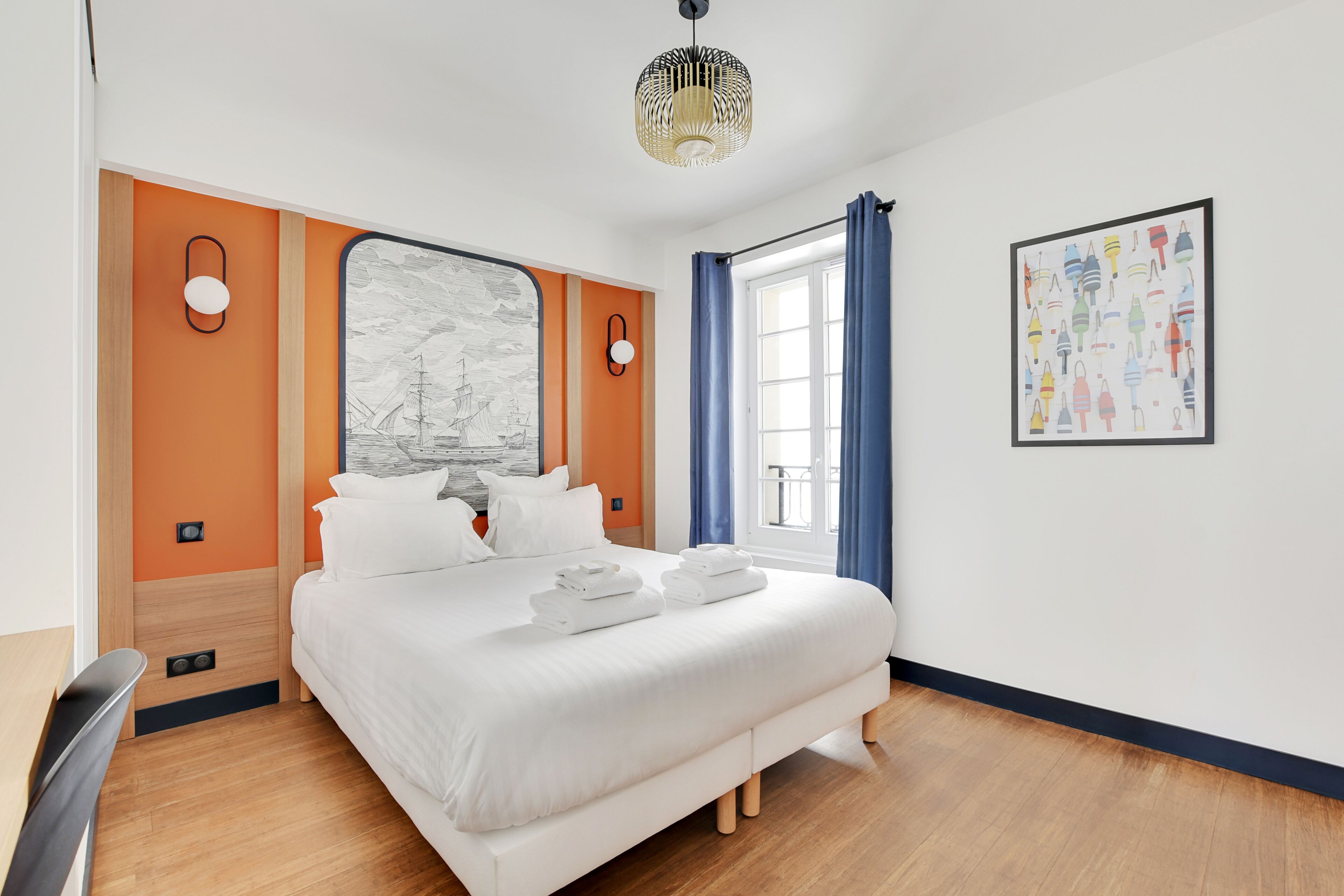 Deluxe Apartment | Free WiFi