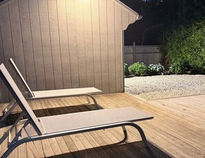Terrace/patio - Welcome to The Springs House, a beautiful home in a peaceful neighborhood. (East Hampton)