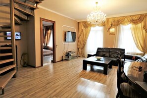 3 bedrooms, iron/ironing board, WiFi, bed sheets - Dadiani LUX (Tbilisi)