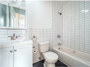 Bathroom - Bushwick Gem (Brooklyn, NY)