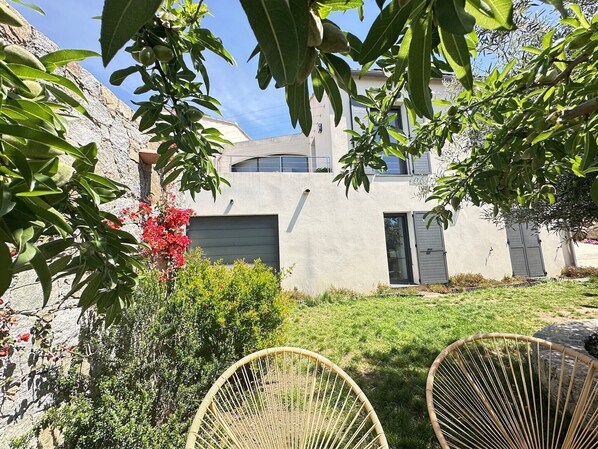 Jardines del alojamiento