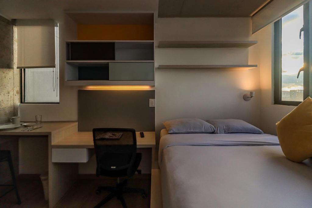 In-room safe, desk, WiFi (free)