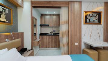 Camera Basic con letto matrimoniale o 2 letti singoli, non fumatori, bagno privato