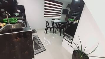 Departamento, 2 habitaciones, para fumadores, patio | Interior