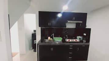 Apartamento, 2 habitaciones, fumadores, patio | Interior
