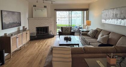 2 Bed, 2 Bath Lakefront Condo