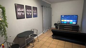 Apartment, 1 Bedroom | Interior