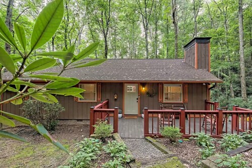 Creekside Cottage — Sky Valley