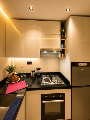 Private kitchen - New Luxury Stay • Near Beach • Netflix • Parking (Agadir)