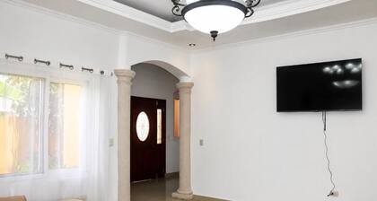 Luxury 4BR Home in Santa Cruz Tegucigalp