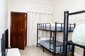 Vila Mewah, balkon, pemandangan kota