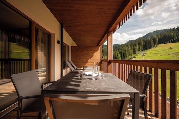Outdoor dining - Sporthotel Fontana (Fieberbrunn)