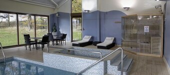 Derwent Manor Boutique Hotel