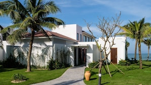 Ngoại thất