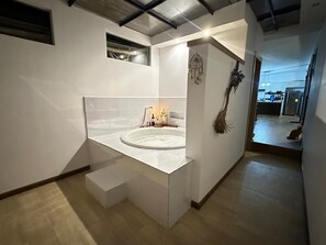 Bathroom - Quinta María Noem, where the soul finds its way! (Déleg)