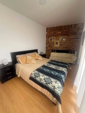 Room - Quinta María Noem, where the soul finds its way! (Déleg)