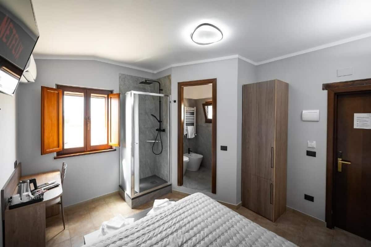 Double Room, Balcony, Garden View