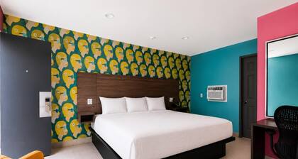 The Blu Boutique Motel