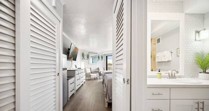Kauai is OPEN! Lux Gem at Kauai Beach Resort & Spa KBR3122 - TWO QUEEN BEDS!