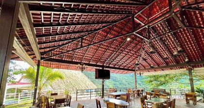 Peaceful Haven for Two | Xalapa & Waterfalls