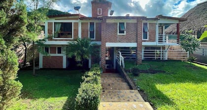 Villa Casa Blanca | 4BR Coastal Escape | Xalapa