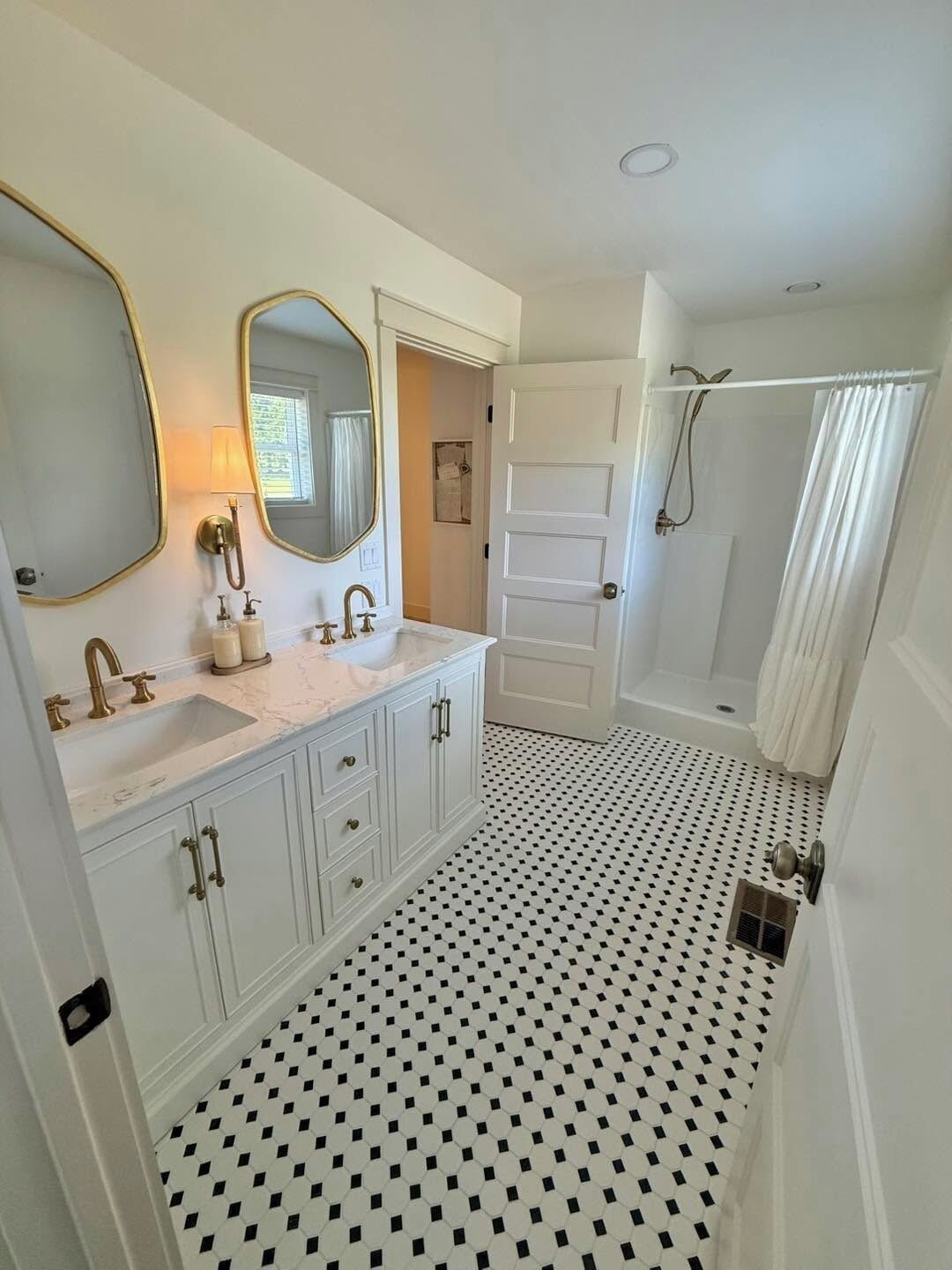 Towels, toilet paper