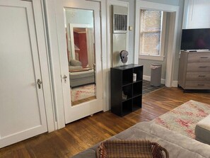 Living area - Cozy Retreat in Fort Worth (Fort Worth)