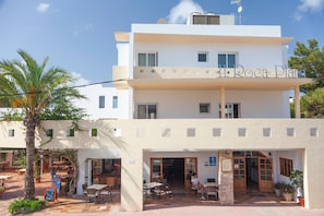 Exterior - Rocaplana Hostal (Formentera)