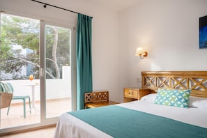 Room - Rocaplana Hostal (Formentera)