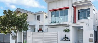 Stylish waterfront home