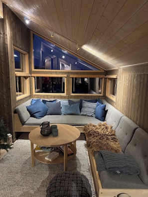 Interior - Gullingen Mountain Cabin – Your Perfect Getaway in the Norwegian Mountains (Sand)