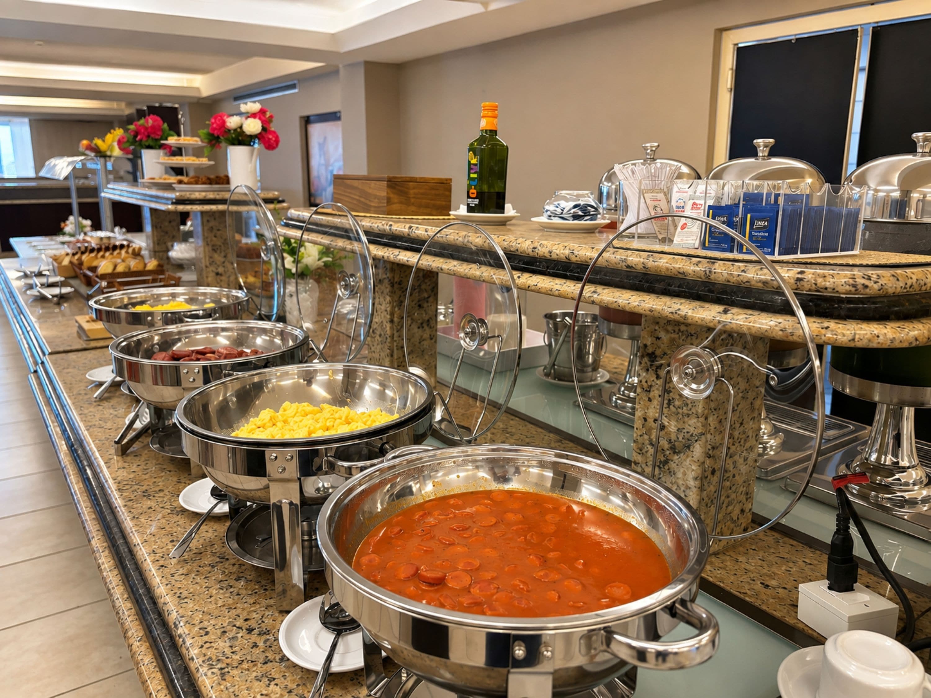 Free daily buffet breakfast