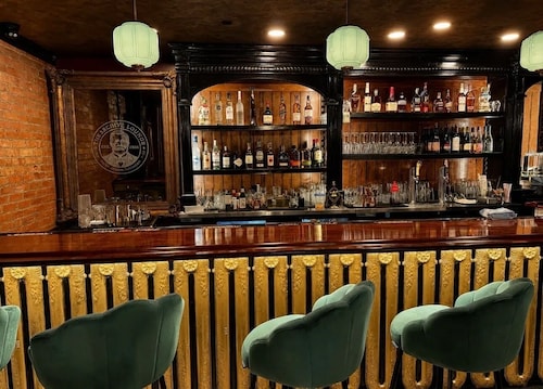 The Library Historic Hotel