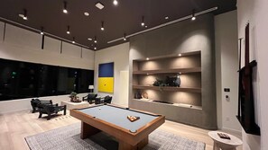 Spielezimmer