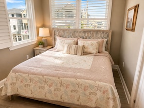 Room - Luxury Private Retreat , Bay Views, Walk to Beach & Dining (Ventnor City)