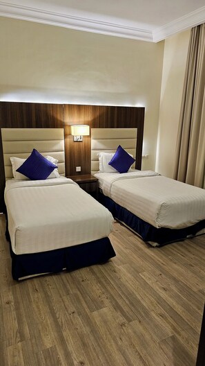Family Suite | In-room safe, soundproofing, iron/ironing board - Best Level (al khobar)