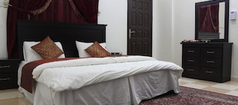 Al Eairy Furnished Apartments - Al Bahah 4