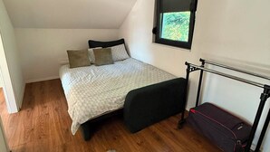 3 chambres, fer et planche à repasser, Wi-Fi, literie fournie