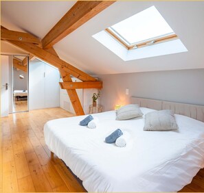 Room - Villa Léman & Piscine I Veigy-Foncenex (Veigy-Foncenex)