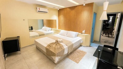 里弗坎波斯酒店  
