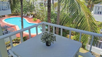 Estudio Confort, balcón | Balcón
