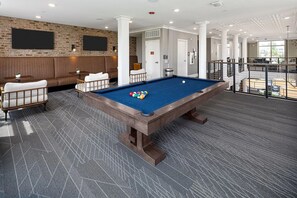 Spielezimmer