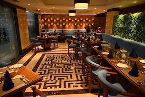 Dining - Rainbow Resort (Diu)