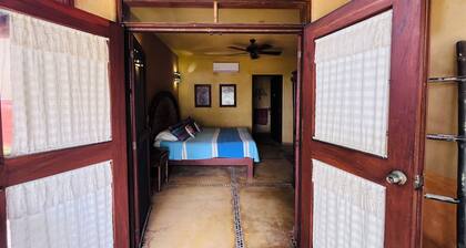 Casa Sol y Luna
Private Beachfront Suits with Pool and Ocean View